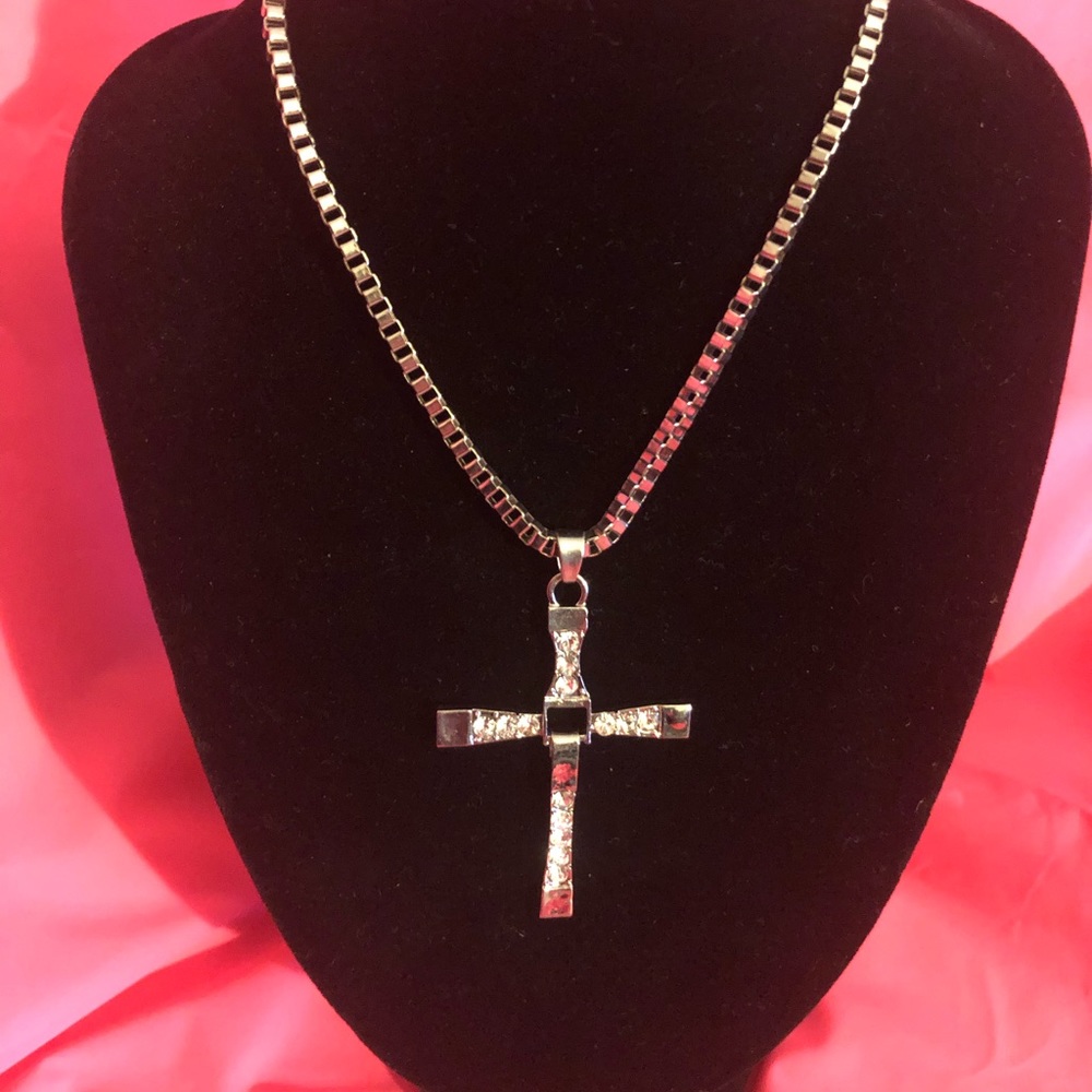 F & F Cross Necklace